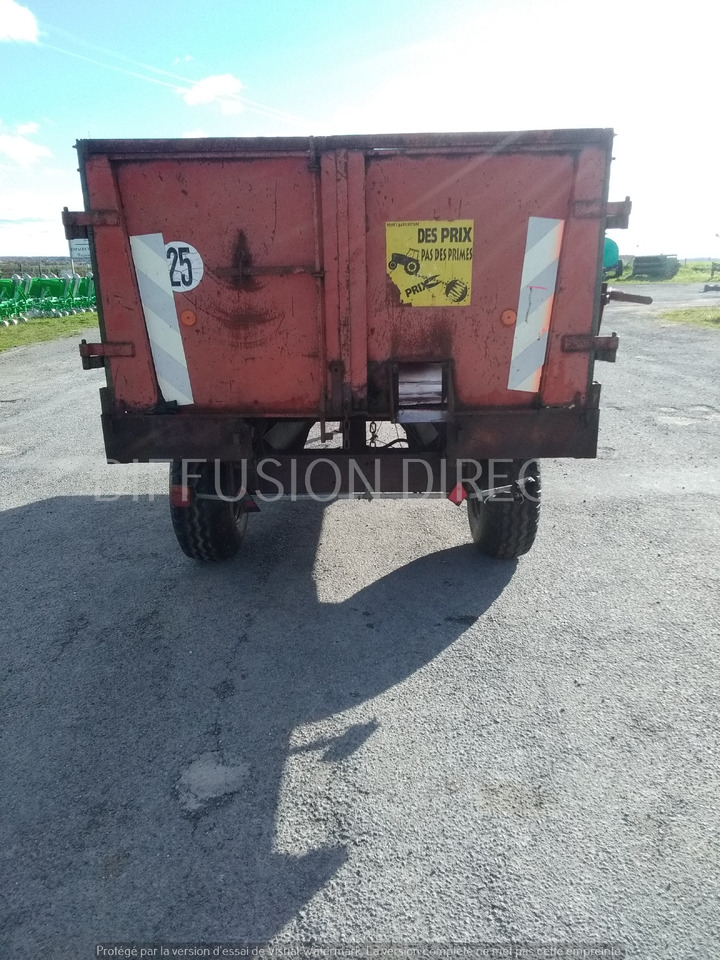 GOYER-CEMA BENNE AGRICOLE 49 - Remorque plateau: photos 4 GOYER-CEMA BENNE AGRICOLE 49 - Remorque plateau: photos 4