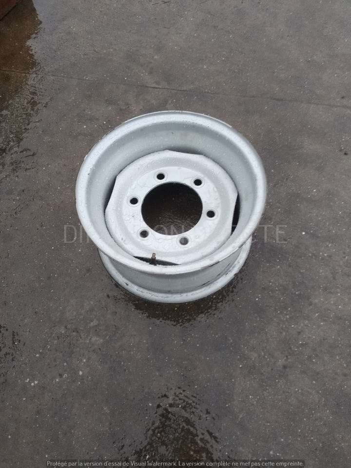 JANTE 6 TROUS - Jante: photos 1 JANTE 6 TROUS - Jante: photos 1