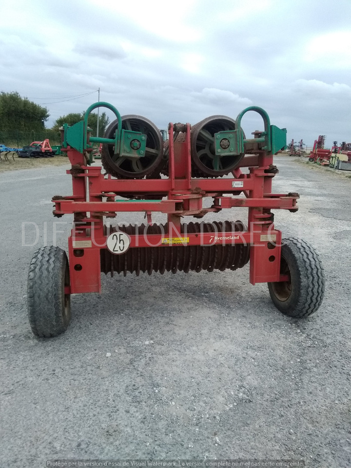 KVERNELAND ROULEAU CAMBRIDGE RTG - Rouleau agricole: photos 4 KVERNELAND ROULEAU CAMBRIDGE RTG - Rouleau agricole: photos 4
