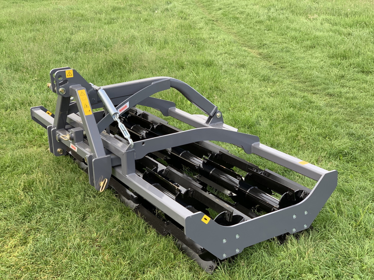 MANDAM Rouleau Destructeur - Outils du sol: photos 1 MANDAM Rouleau Destructeur - Outils du sol: photos 1