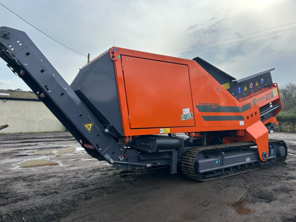 Arjes EKOMAXX 800 - Broyeur industriel: photos 1 Arjes EKOMAXX 800 - Broyeur industriel: photos 1