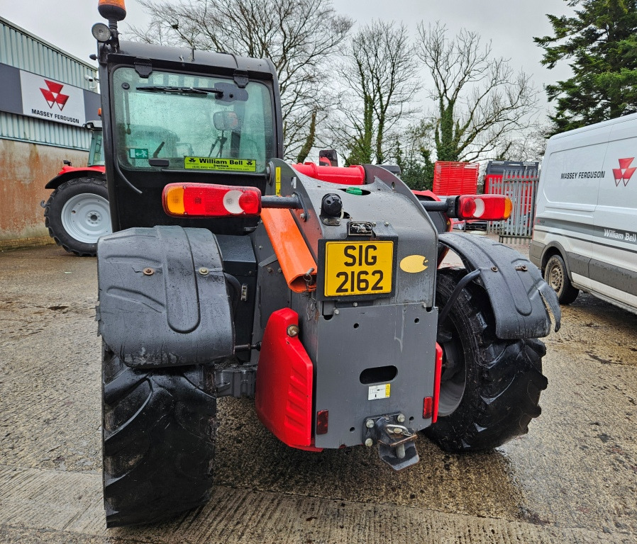 2016 MF 9305 Telescopic handler - Chariot télescopique: photos 3 2016 MF 9305 Telescopic handler - Chariot télescopique: photos 3