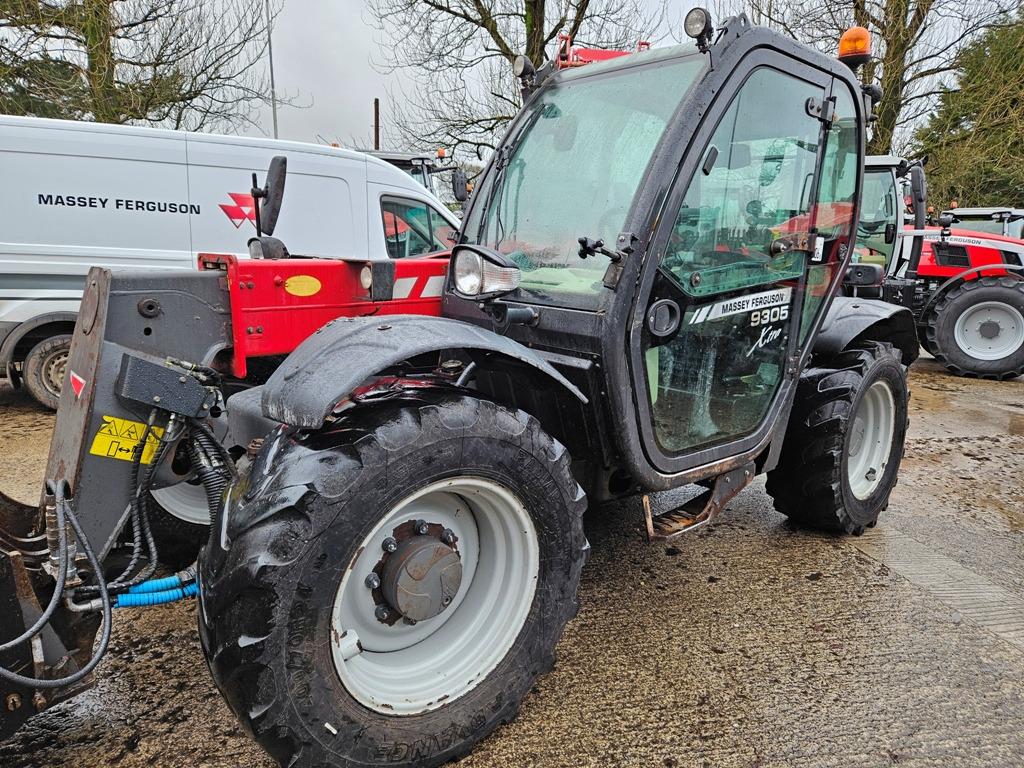2016 MF 9305 Telescopic handler - Chariot télescopique: photos 2 2016 MF 9305 Telescopic handler - Chariot télescopique: photos 2