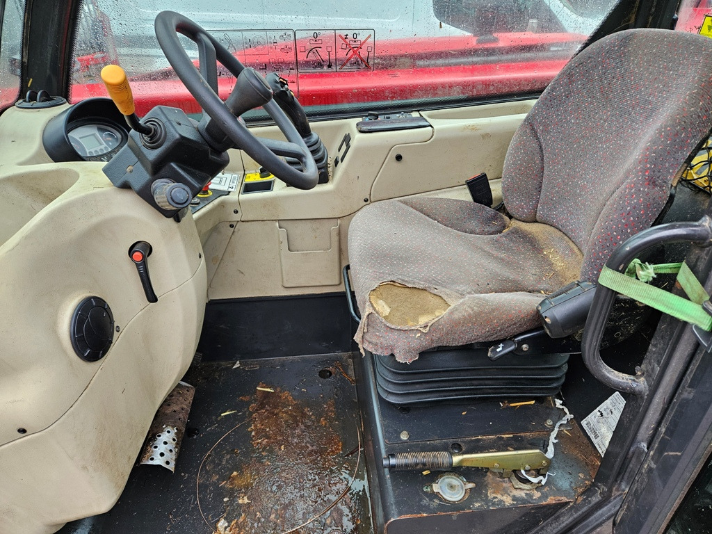 2016 MF 9305 Telescopic handler - Chariot télescopique: photos 5 2016 MF 9305 Telescopic handler - Chariot télescopique: photos 5