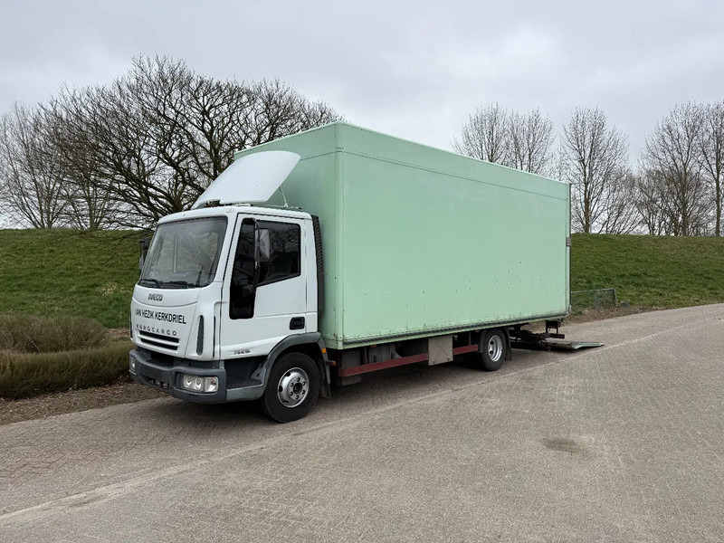 Iveco EuroCargo 75 Bakwagen -Manual-lift- Low KM - Camion fourgon: photos 1 Iveco EuroCargo 75 Bakwagen -Manual-lift- Low KM - Camion fourgon: photos 1