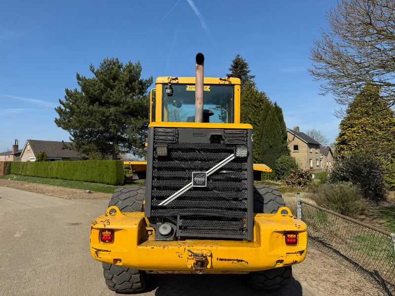 Volvo L70D - Chargeuse sur pneus: photos 4 Volvo L70D - Chargeuse sur pneus: photos 4
