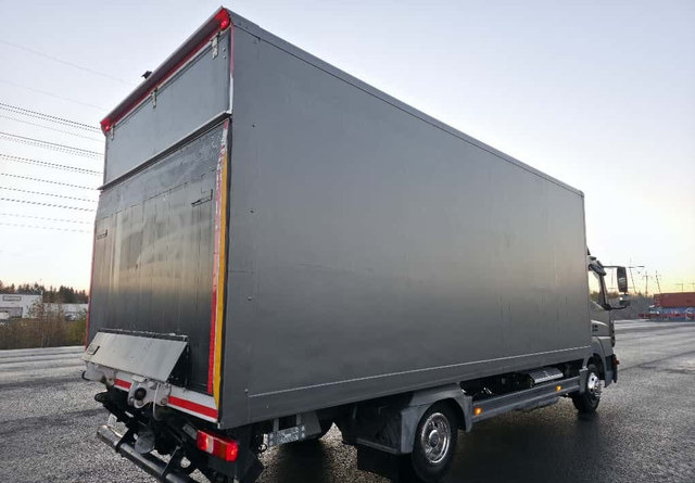 Mercedes-BenzAtego 4x2 Special - Autre matériel: photos 5 Mercedes-BenzAtego 4x2 Special - Autre matériel: photos 5
