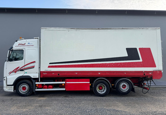 VolvoFH13 500 6x2 Ketjupurku + Rahtikaappi - Autre matériel: photos 2 VolvoFH13 500 6x2 Ketjupurku + Rahtikaappi - Autre matériel: photos 2