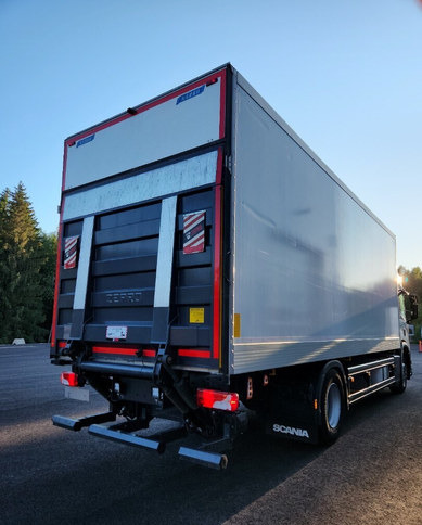 Camion fourgon Scania P280 4x2 Kylkiaukeava kori: photos 6