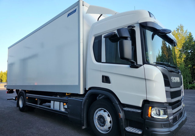 Camion fourgon Scania P280 4x2 Kylkiaukeava kori: photos 9