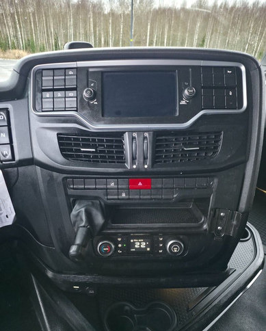 Tracteur routier IvecoS-Way 460 4x2 LNG / LBG: photos 15 Tracteur routier IvecoS-Way 460 4x2 LNG / LBG: photos 15