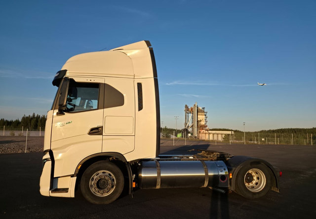 IvecoS-Way 460 4x2 LNG / LBG - Tracteur routier: photos 2 IvecoS-Way 460 4x2 LNG / LBG - Tracteur routier: photos 2