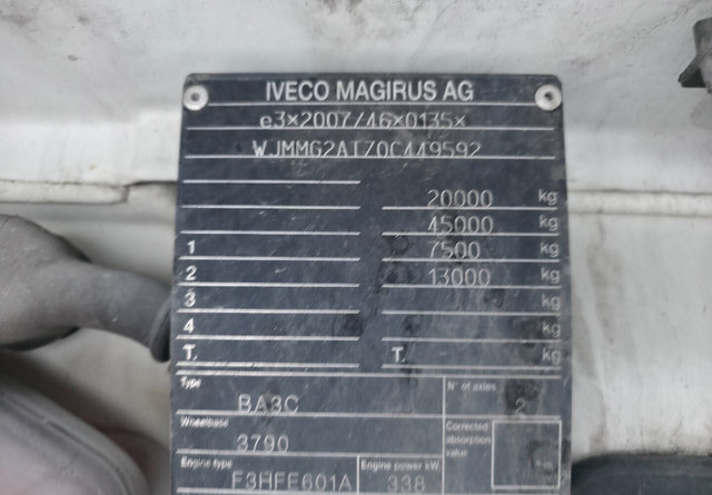 Tracteur routier IvecoS-Way 460 4x2 LNG / LBG: photos 19 Tracteur routier IvecoS-Way 460 4x2 LNG / LBG: photos 19