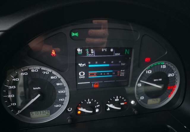 Tracteur routier IvecoS-Way 460 4x2 LNG / LBG: photos 17 Tracteur routier IvecoS-Way 460 4x2 LNG / LBG: photos 17