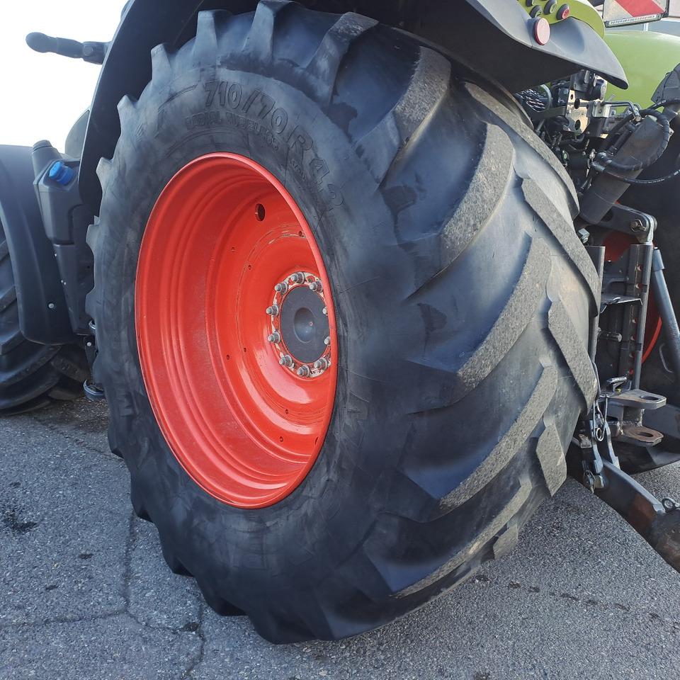 CLAAS 830 AXION - ASTA AGRIBERTOCCHI - Tracteur agricole: photos 5 CLAAS 830 AXION - ASTA AGRIBERTOCCHI - Tracteur agricole: photos 5