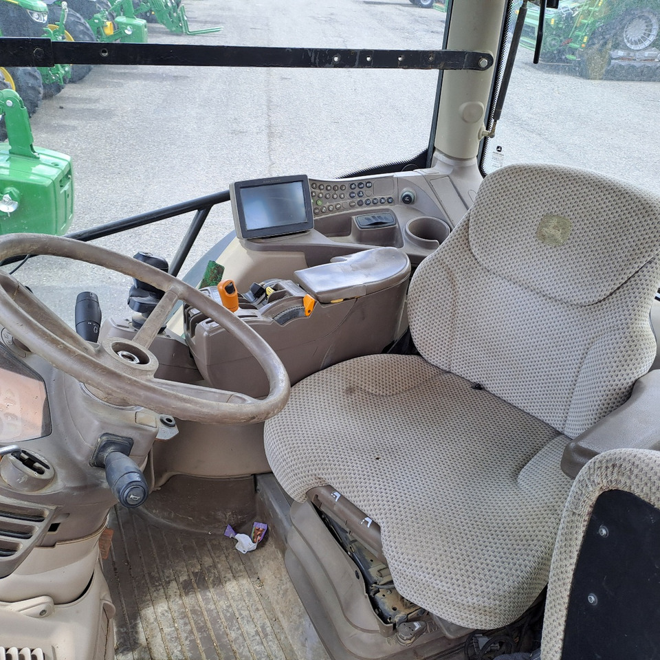 Tracteur agricole JOHN DEERE 6125R: photos 9 Tracteur agricole JOHN DEERE 6125R: photos 9