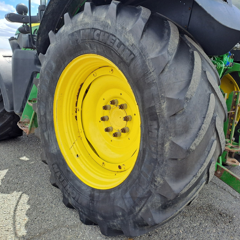 Tracteur agricole JOHN DEERE 6125R: photos 7 Tracteur agricole JOHN DEERE 6125R: photos 7