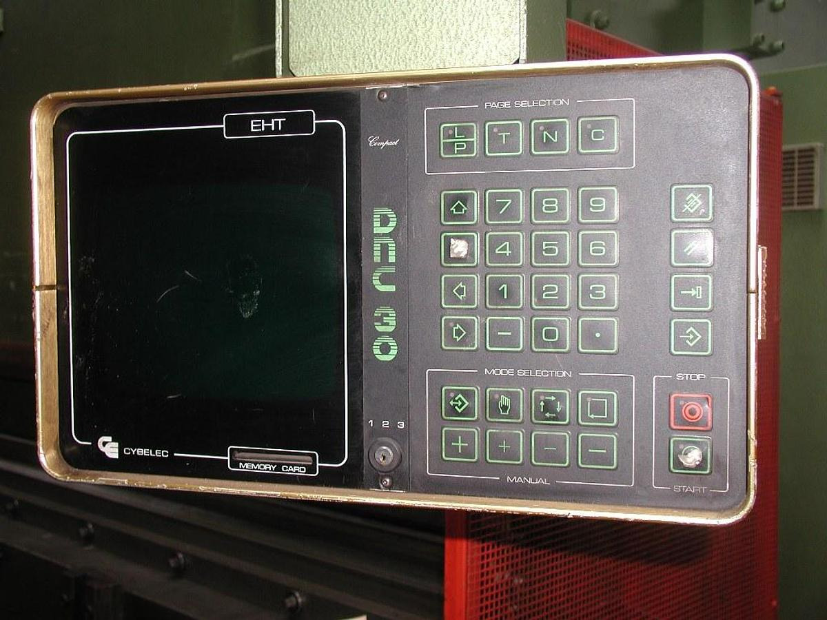 CNC-Abkantpresse EHT - Presse plieuse: photos 3 CNC-Abkantpresse EHT - Presse plieuse: photos 3