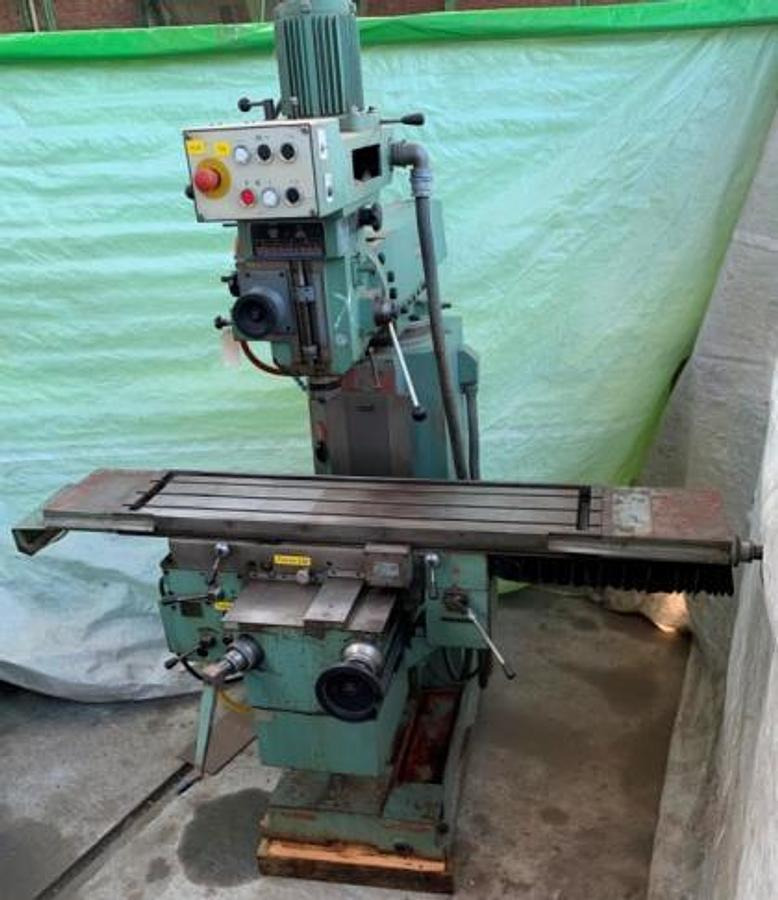 Mehrzweckfräsmaschine TOS - Fraiseuse: photos 1 Mehrzweckfräsmaschine TOS - Fraiseuse: photos 1