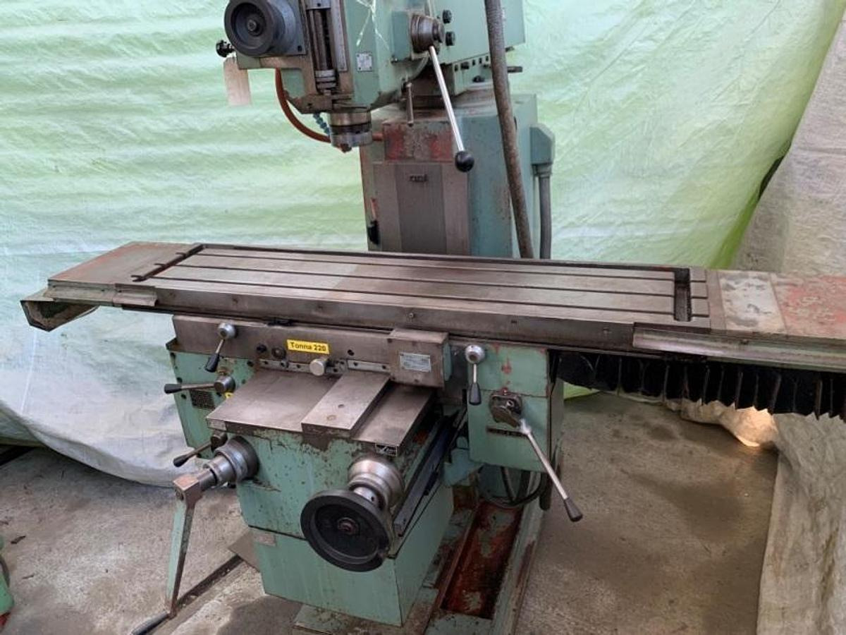 Mehrzweckfräsmaschine TOS - Fraiseuse: photos 5 Mehrzweckfräsmaschine TOS - Fraiseuse: photos 5