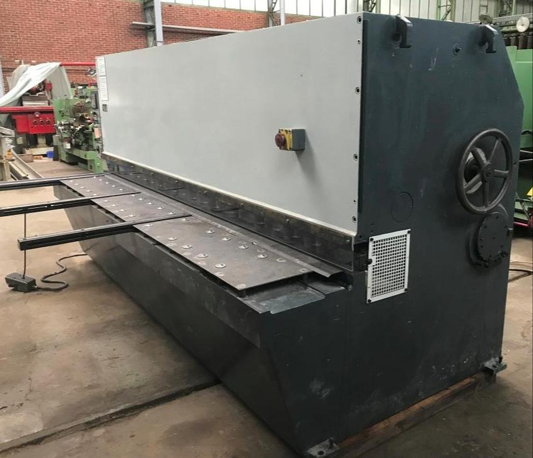 Tafelschere DIGEP - Machine à métaux: photos 2 Tafelschere DIGEP - Machine à métaux: photos 2