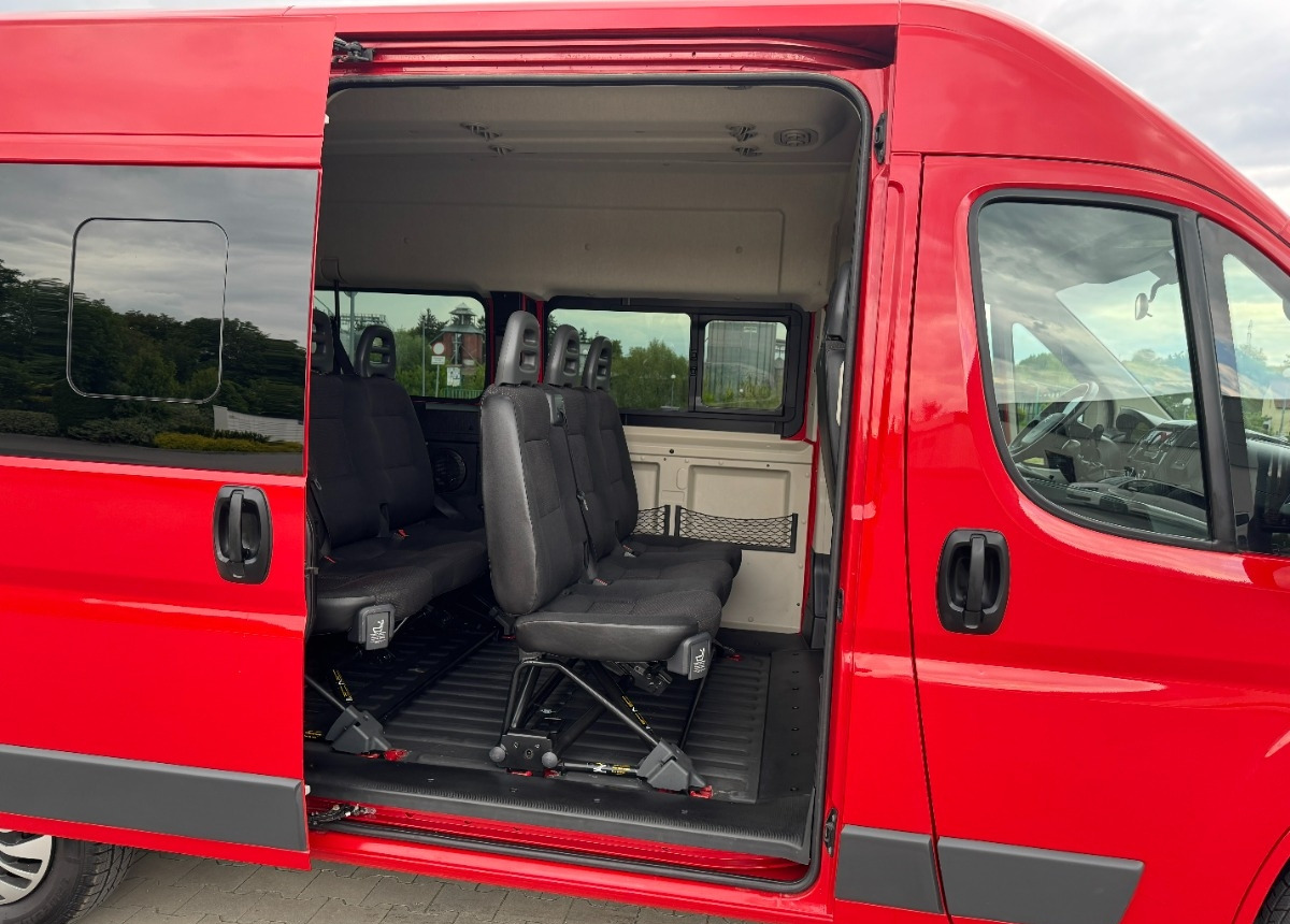 Citroën Jumper 9 osobowy Nawiewy Tylne LED Wersja osobowa FV23 Zadbany Salon PL - Transport de personnes: photos 5 Citroën Jumper 9 osobowy Nawiewy Tylne LED Wersja osobowa FV23 Zadbany Salon PL - Transport de personnes: photos 5