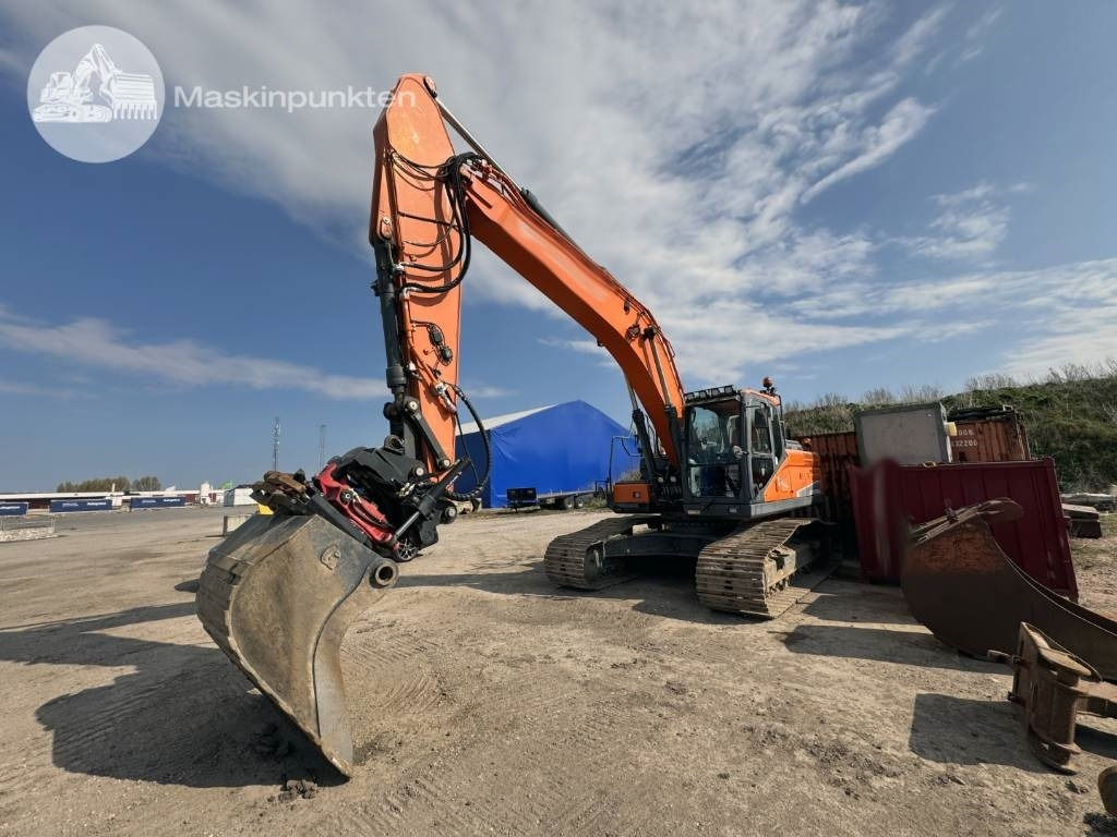 Doosan DX 255 LC-5 - Pelle sur chenille: photos 1 Doosan DX 255 LC-5 - Pelle sur chenille: photos 1