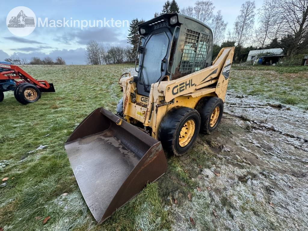 Gehl 4640 Turbo med grävaggregat - Mini chargeuse: photos 1 Gehl 4640 Turbo med grävaggregat - Mini chargeuse: photos 1