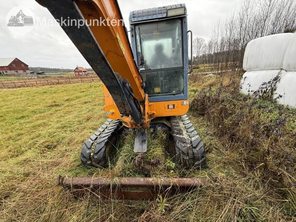 Hanix H 56 C - Mini pelle: photos 4 Hanix H 56 C - Mini pelle: photos 4