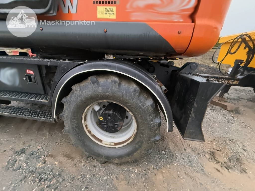 Pelle sur pneus Hitachi ZX 170 W-5 B: photos 39