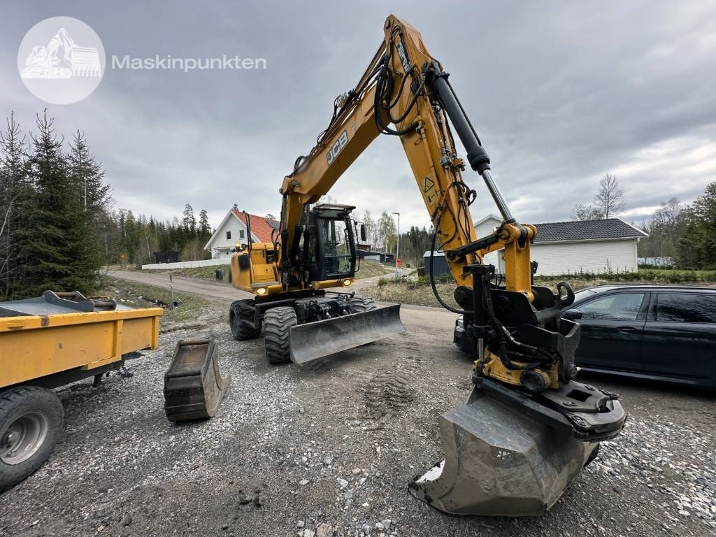 JCB JS 145 W - Pelle sur pneus: photos 4 JCB JS 145 W - Pelle sur pneus: photos 4