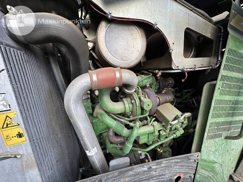 Abatteuse John Deere 1470 G: photos 35