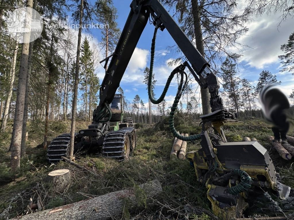 John Deere 1470 G - Abatteuse: photos 4 John Deere 1470 G - Abatteuse: photos 4