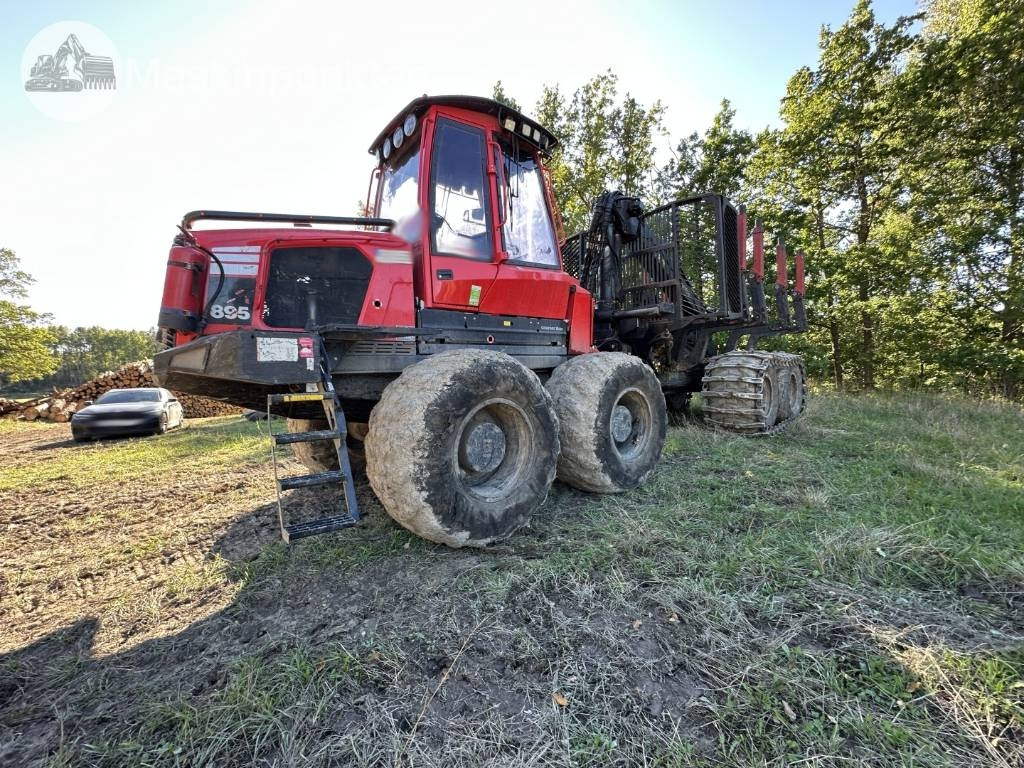 Komatsu 895 - Porteur: photos 1 Komatsu 895 - Porteur: photos 1