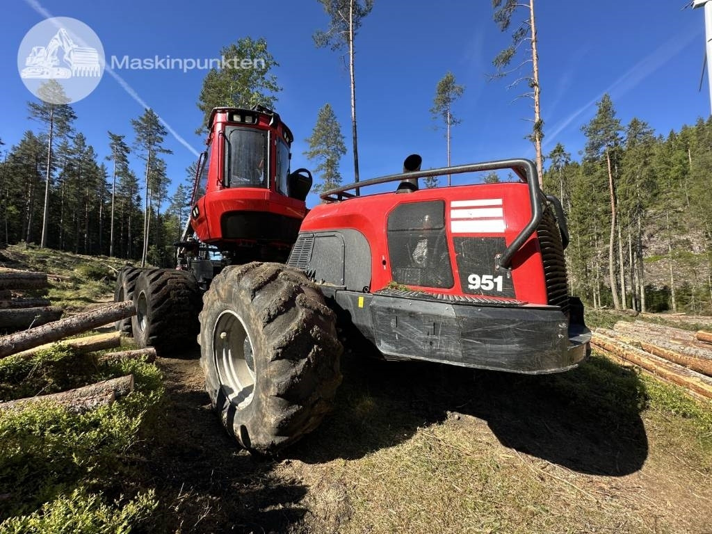 Abatteuse Komatsu 951: photos 8