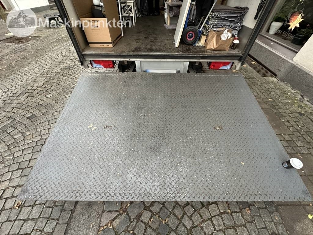 MAN TGL 12.190 - Camion fourgon: photos 5 MAN TGL 12.190 - Camion fourgon: photos 5