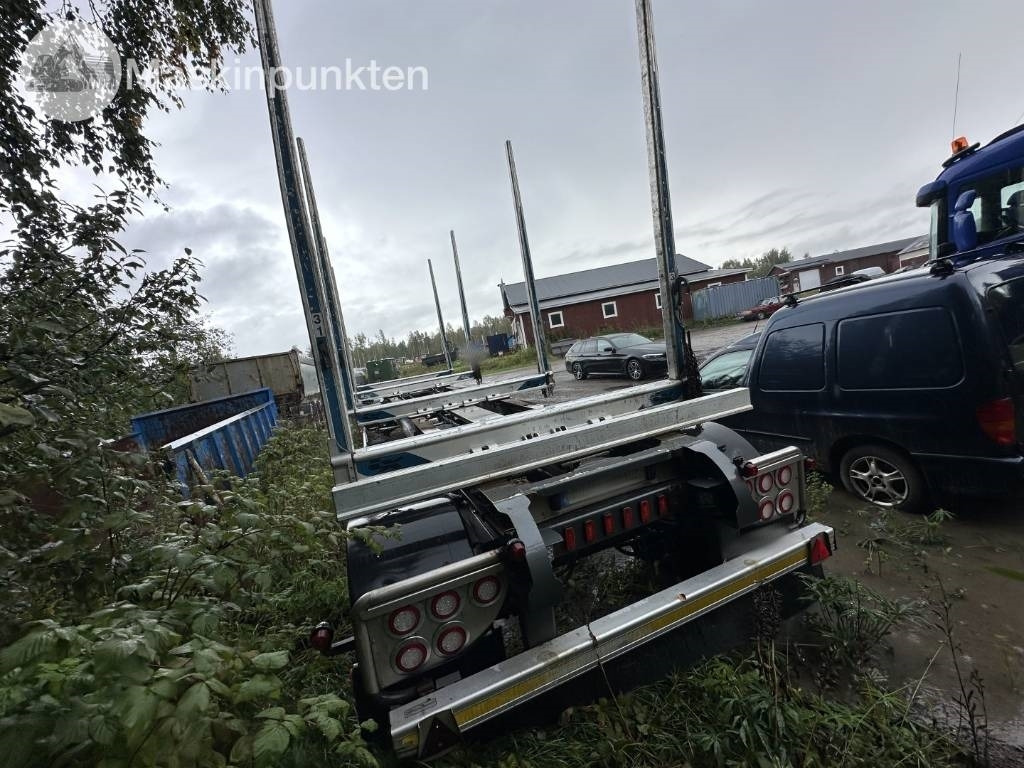 MVB 10-FLS4 - Remorque grumier: photos 4 MVB 10-FLS4 - Remorque grumier: photos 4