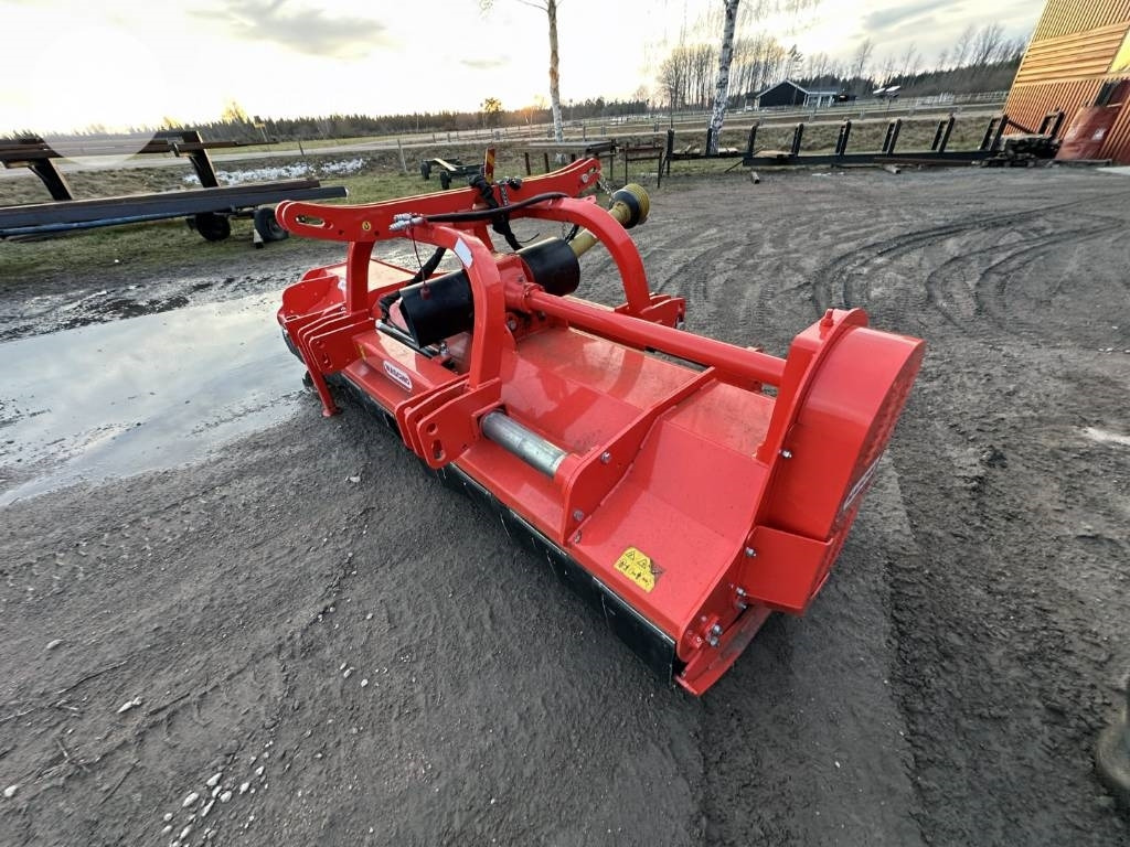 Maschio Buffalo 300 - Broyeur/ Épareuse: photos 3 Maschio Buffalo 300 - Broyeur/ Épareuse: photos 3