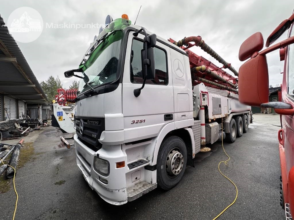 Camion malaxeur Mercedes-Benz 2651 L 8X4 Junjin jxzr42-5.16hp: photos 9 Camion malaxeur Mercedes-Benz 2651 L 8X4 Junjin jxzr42-5.16hp: photos 9