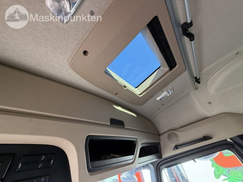 Camion frigorifique Mercedes-Benz Actros 2551: photos 44