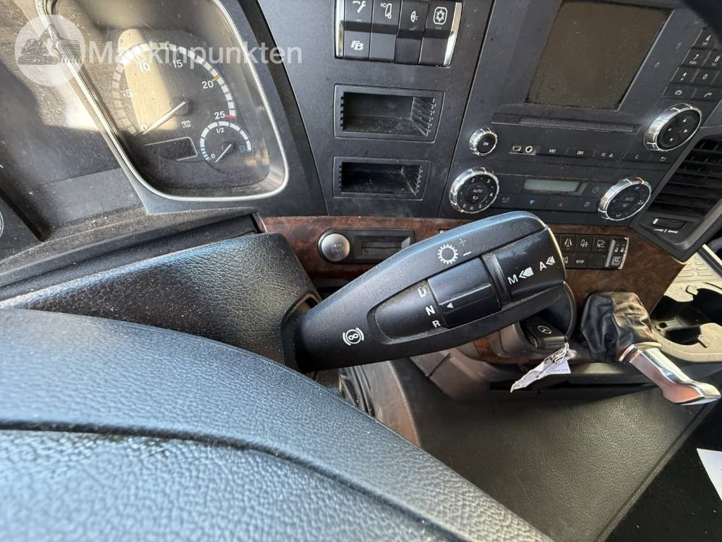 Camion frigorifique Mercedes-Benz Actros 2551: photos 38