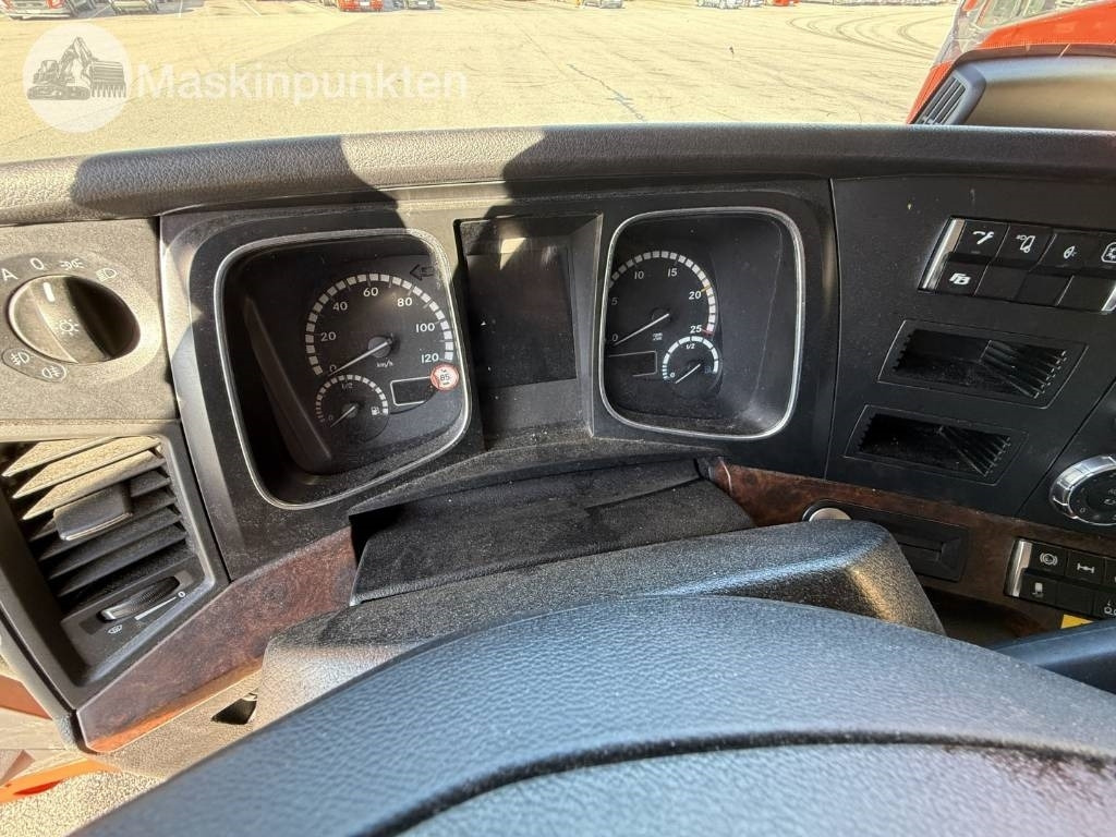 Camion frigorifique Mercedes-Benz Actros 2551: photos 36