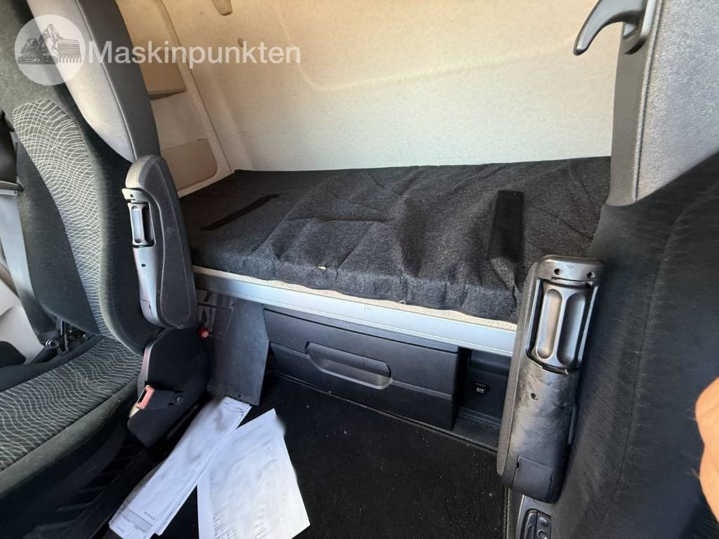 Camion frigorifique Mercedes-Benz Actros 2551: photos 47