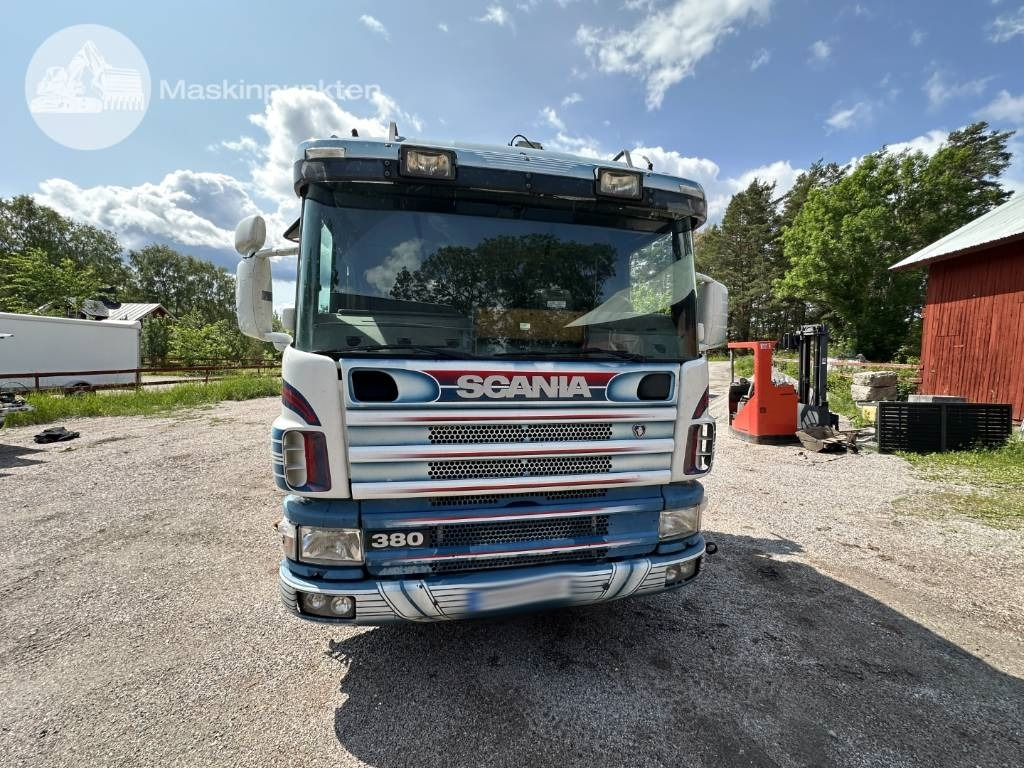 Scania P 114-380 - Camion grue: photos 2 Scania P 114-380 - Camion grue: photos 2