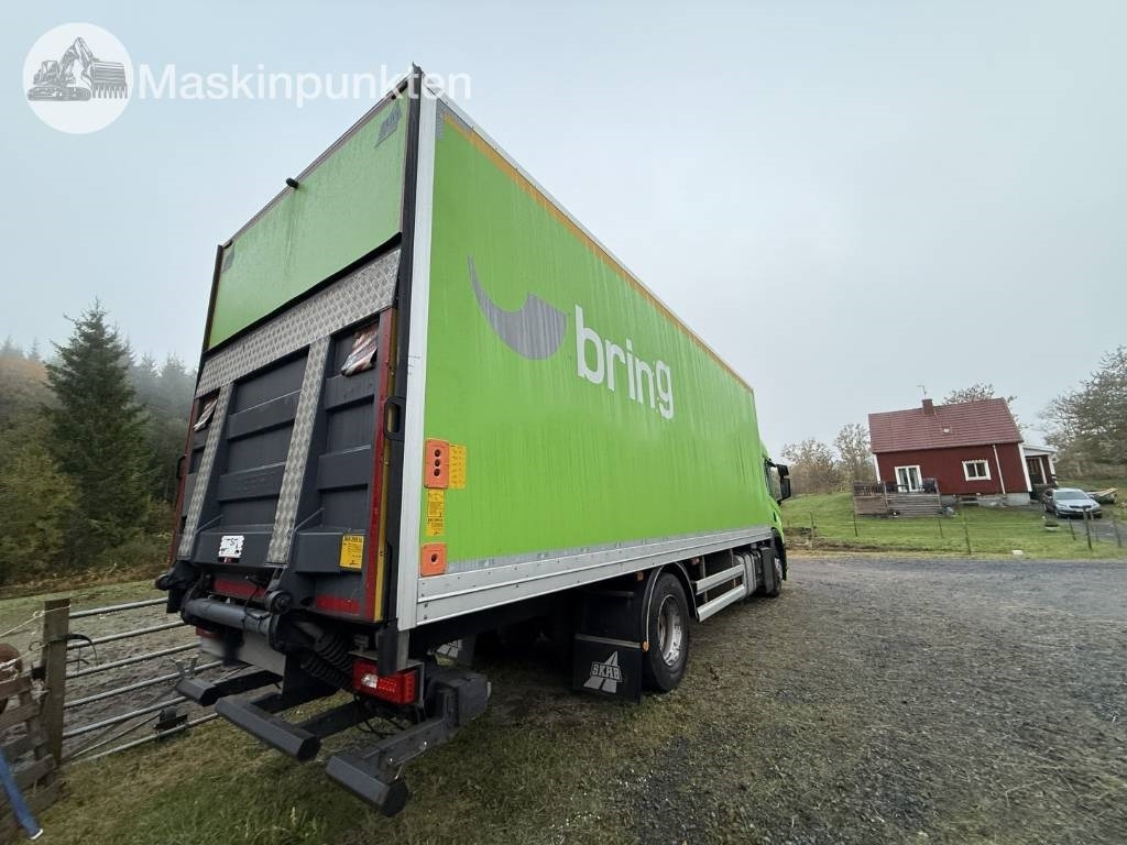 Scania P 320 - Camion fourgon: photos 5 Scania P 320 - Camion fourgon: photos 5