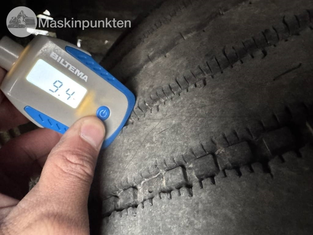 Scania R 124 - Camion fourgon: photos 5 Scania R 124 - Camion fourgon: photos 5