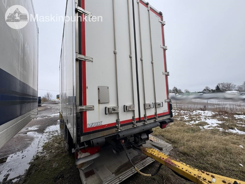 Scania R 124 - Camion fourgon: photos 2 Scania R 124 - Camion fourgon: photos 2