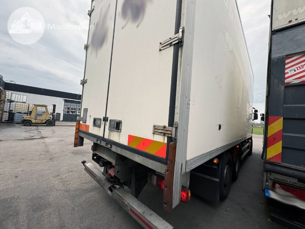 Scania R 420 LB - Camion fourgon: photos 5 Scania R 420 LB - Camion fourgon: photos 5