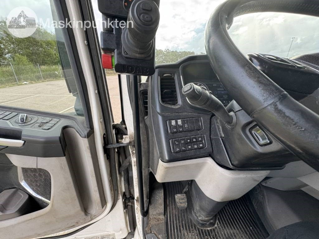 Scania R 580 EKIPAGE en crédit-bail Scania R 580 EKIPAGE: photos 34 Scania R 580 EKIPAGE en crédit-bail Scania R 580 EKIPAGE: photos 34