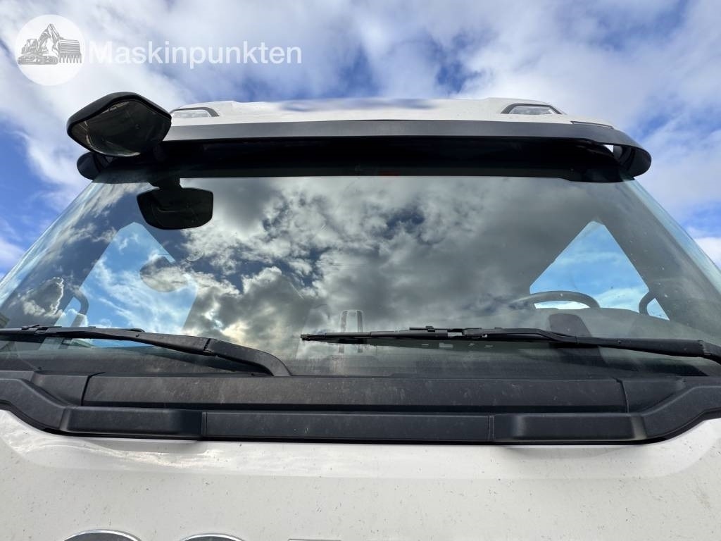 Scania R 580 EKIPAGE en crédit-bail Scania R 580 EKIPAGE: photos 26 Scania R 580 EKIPAGE en crédit-bail Scania R 580 EKIPAGE: photos 26